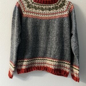 Women’s Winter Sweater, size Small